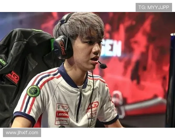 CSGO战术解析：IG战队如何实现战术转换与团队协作的深度剖析